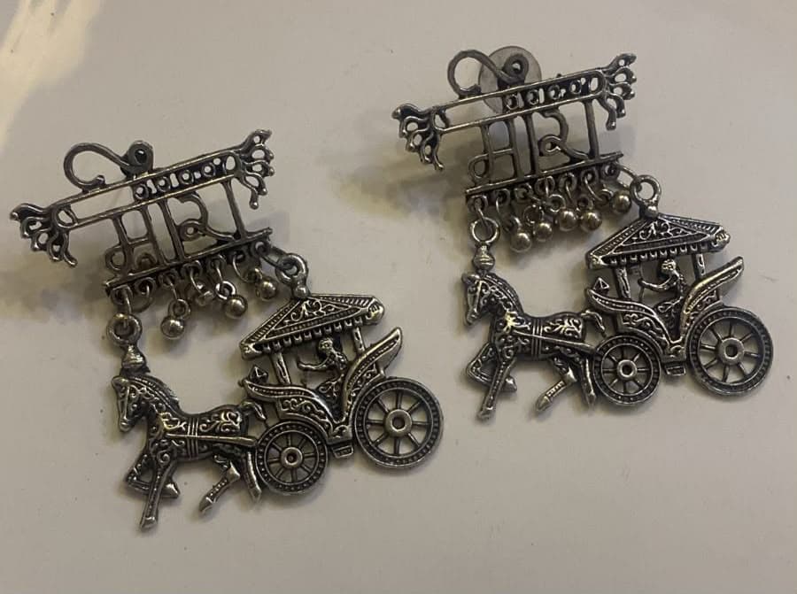 Meera oxidised earring