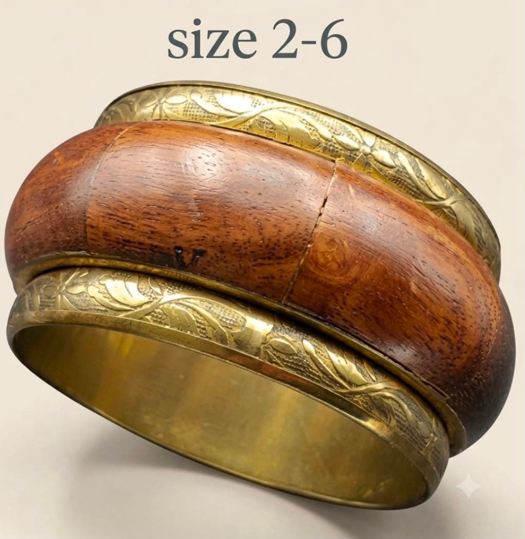 Wooden bangle
