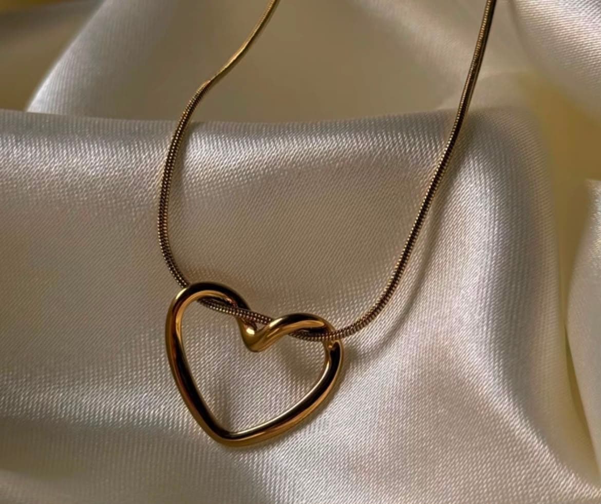 Heart pendant