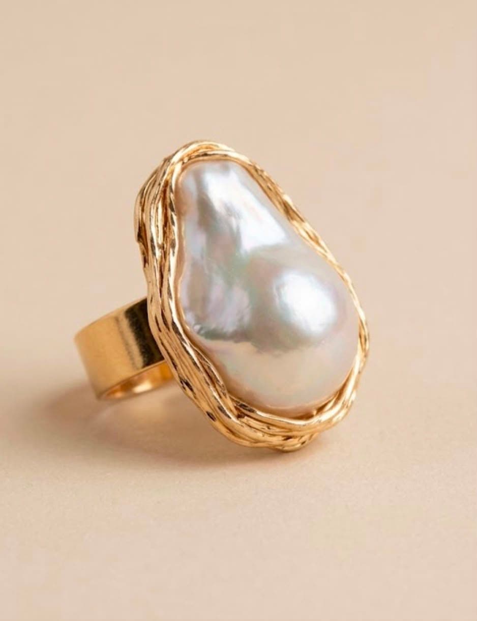 Baroque Pearl Gold Ring