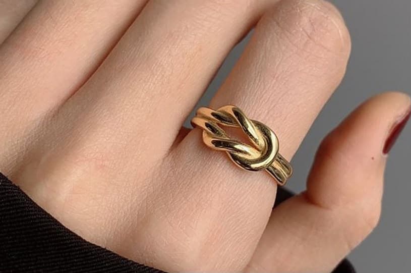 Dainty Chunky Ring