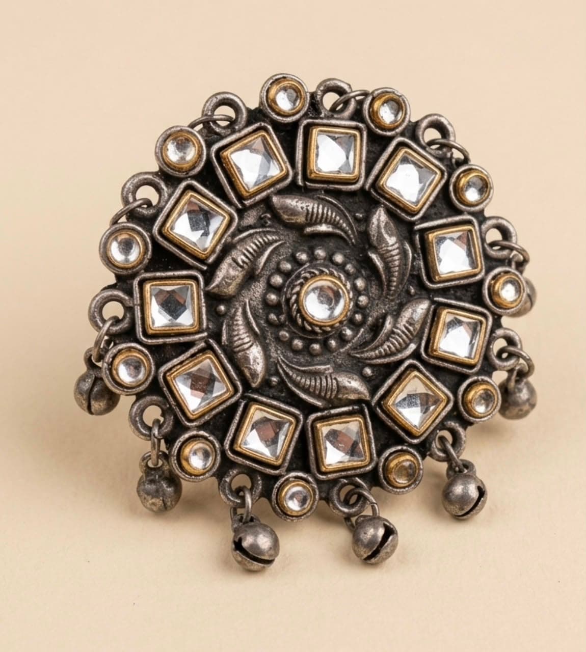 Kundan oxidised ring