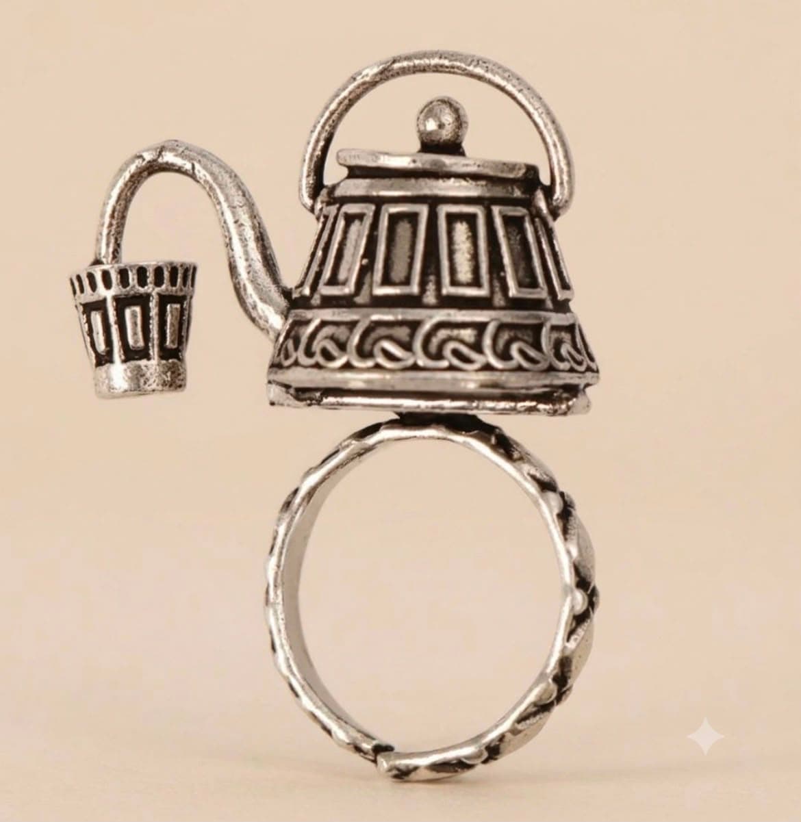 Tea pot ring