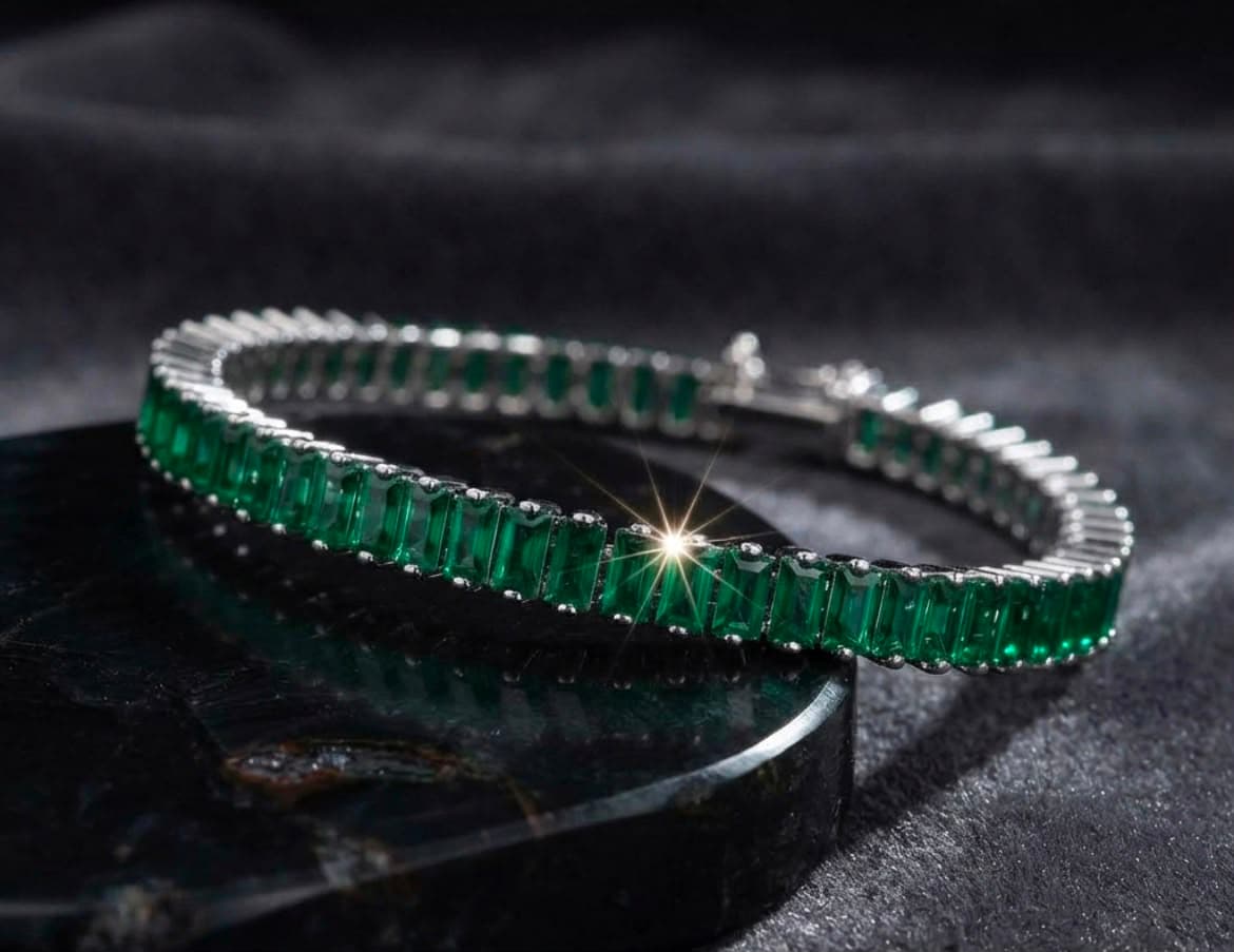 Tennis bracelet emerald green